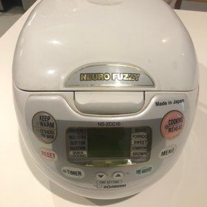 ZOJIRUSHI RICE COOKER